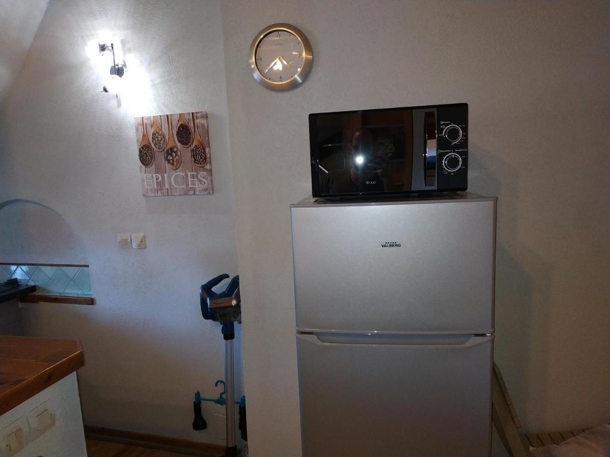 Appartement Chateau Uriage-Chamrousse Saint-Martin-dʼUriage Esterno foto