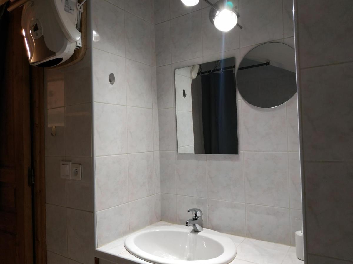 Appartement Chateau Uriage-Chamrousse Saint-Martin-dʼUriage Esterno foto