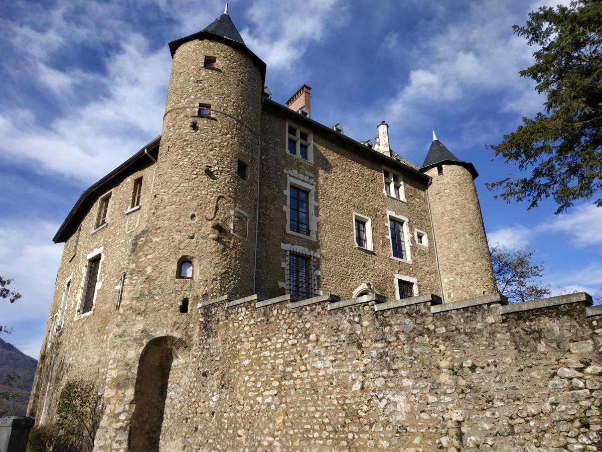 Appartement Chateau Uriage-Chamrousse Saint-Martin-dʼUriage Esterno foto