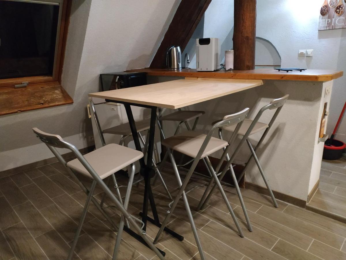 Appartement Chateau Uriage-Chamrousse Saint-Martin-dʼUriage Esterno foto